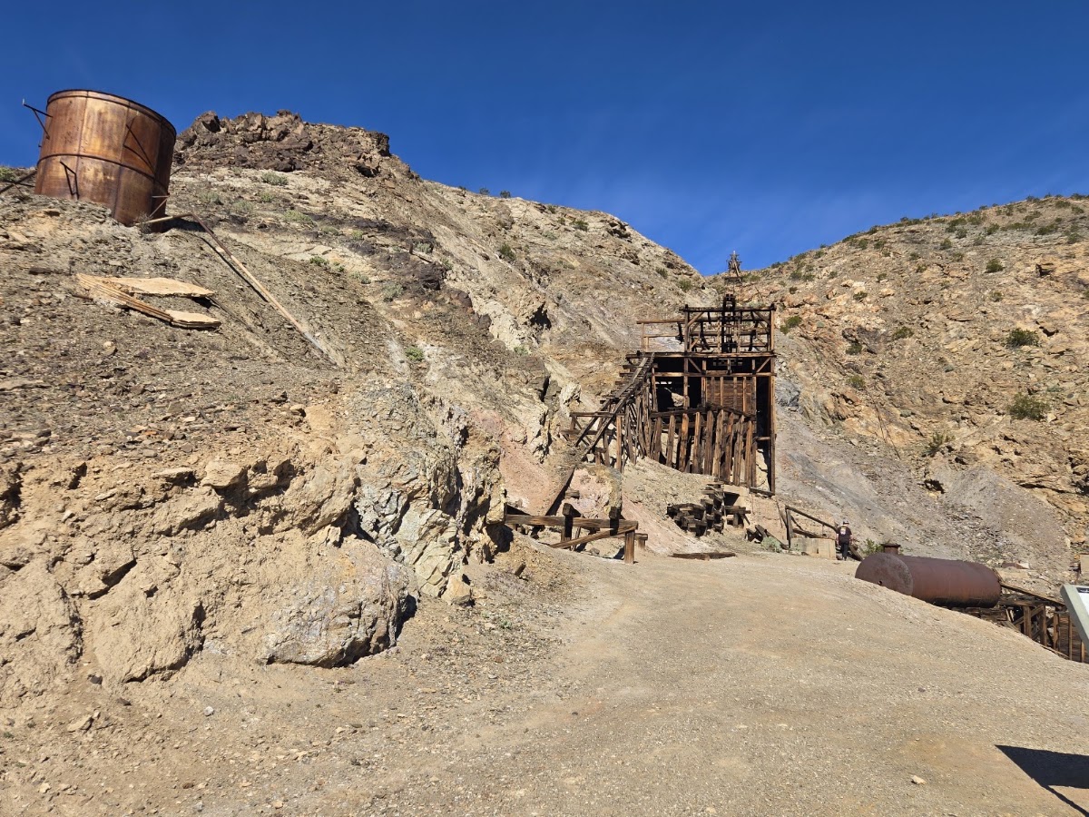 Keane Wonder Mine Road