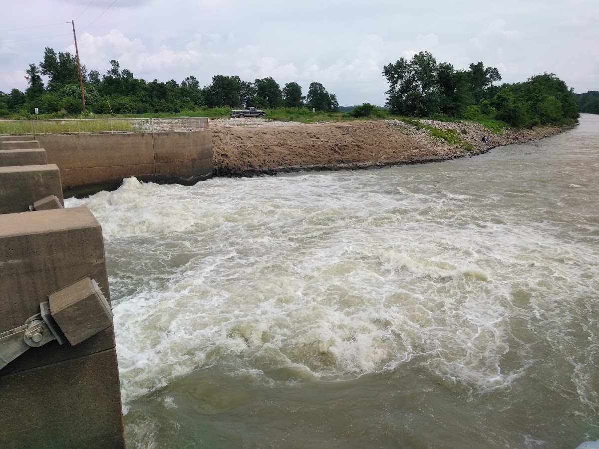 Right Hand Chute of Little River