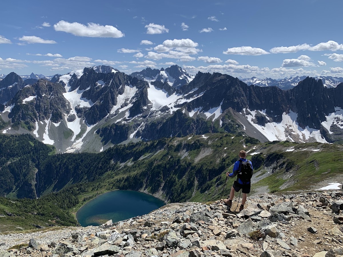 Cascade Pass Trail