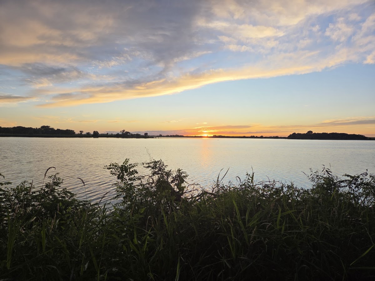 West Oakwood Lake