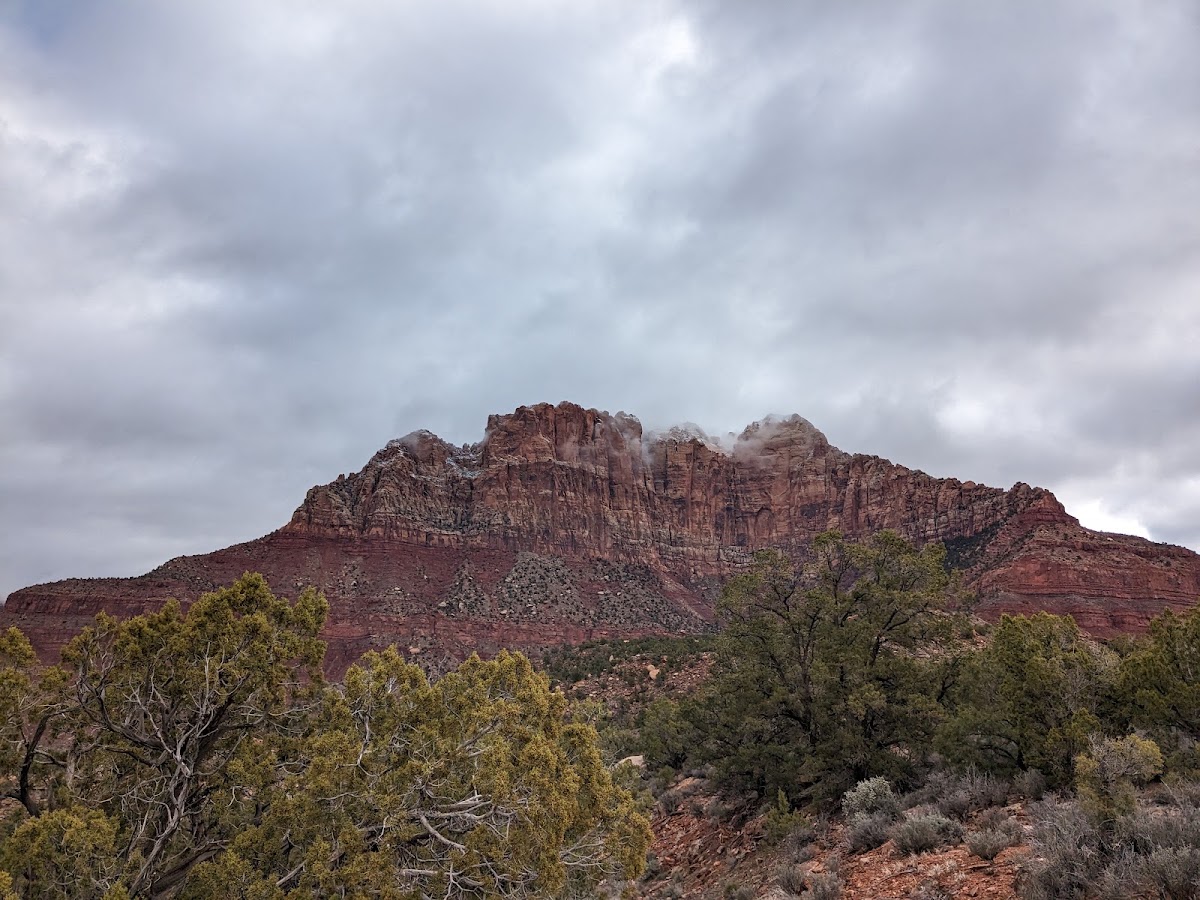 Chinle Trail