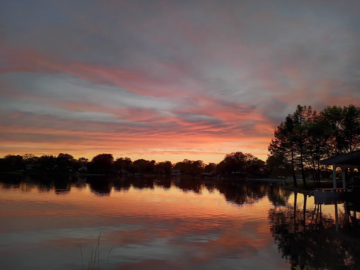 Holiday Lake