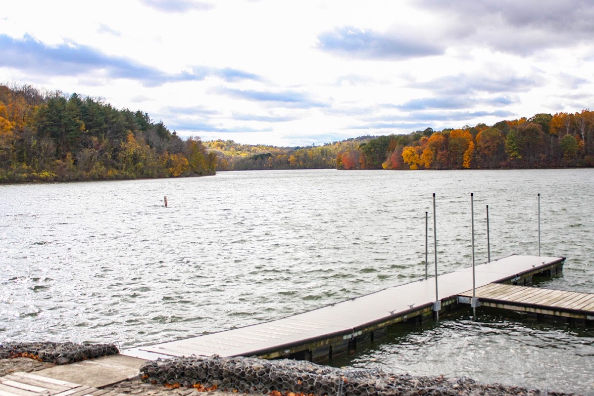 Cross Creek Lake