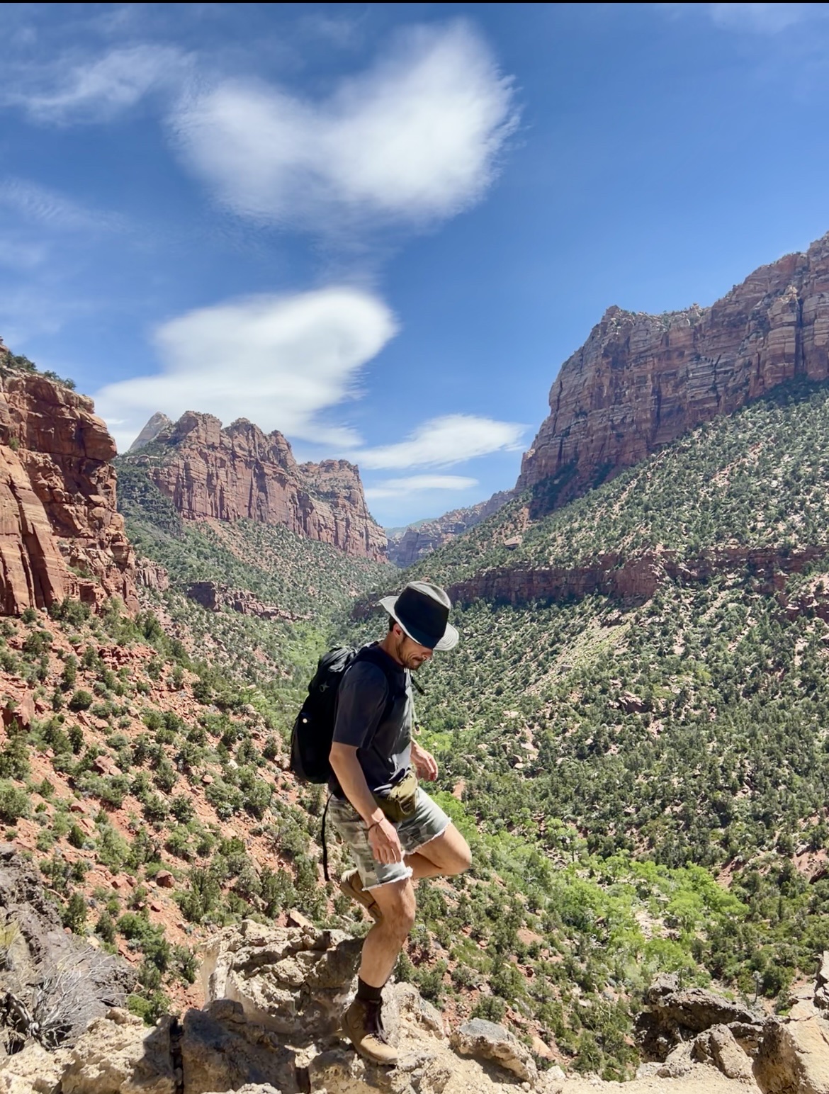 Left Fork Trailhead Parking