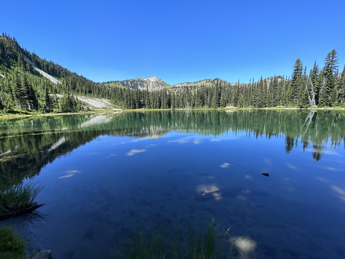 Palisades Lake Trail