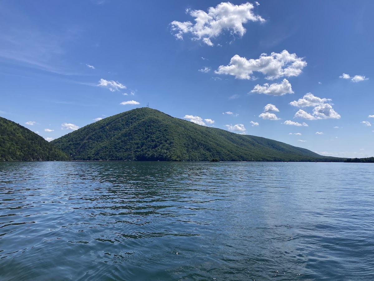 Smith Mountain Lake
