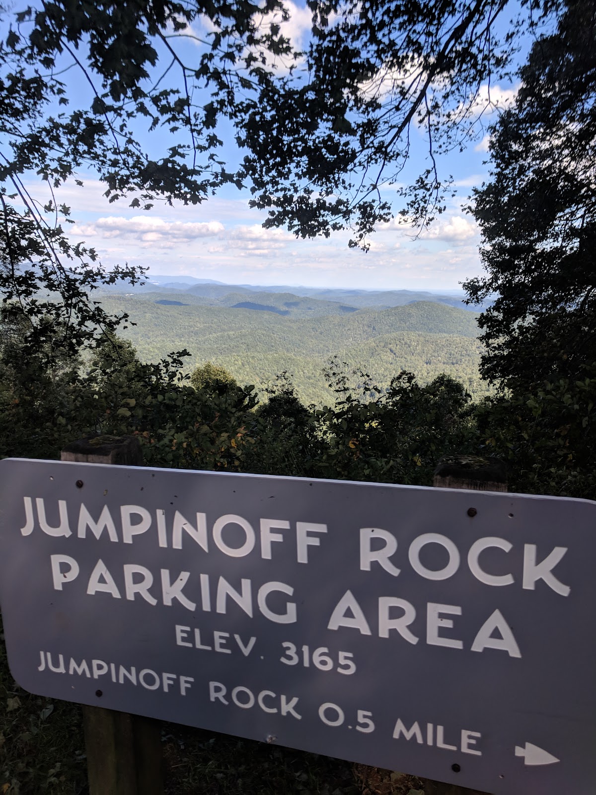 Jumpingoff Rocks Trail