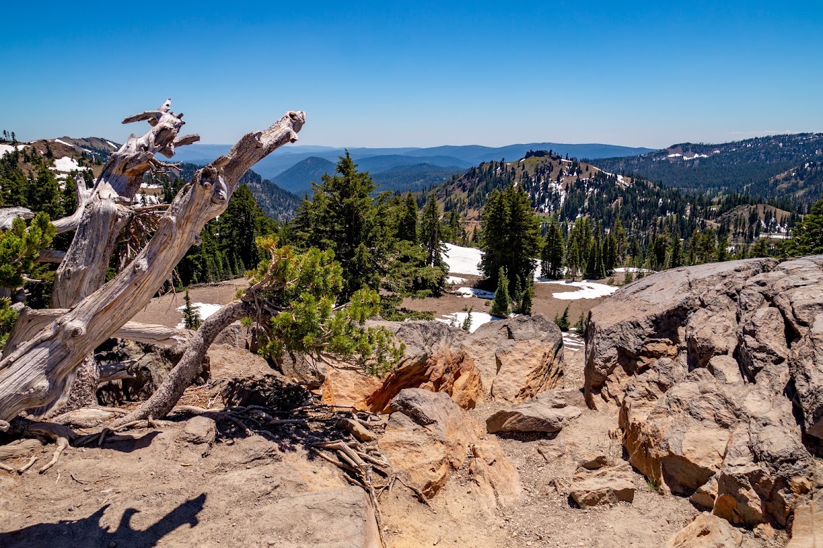 Bumpass Hell Parking
