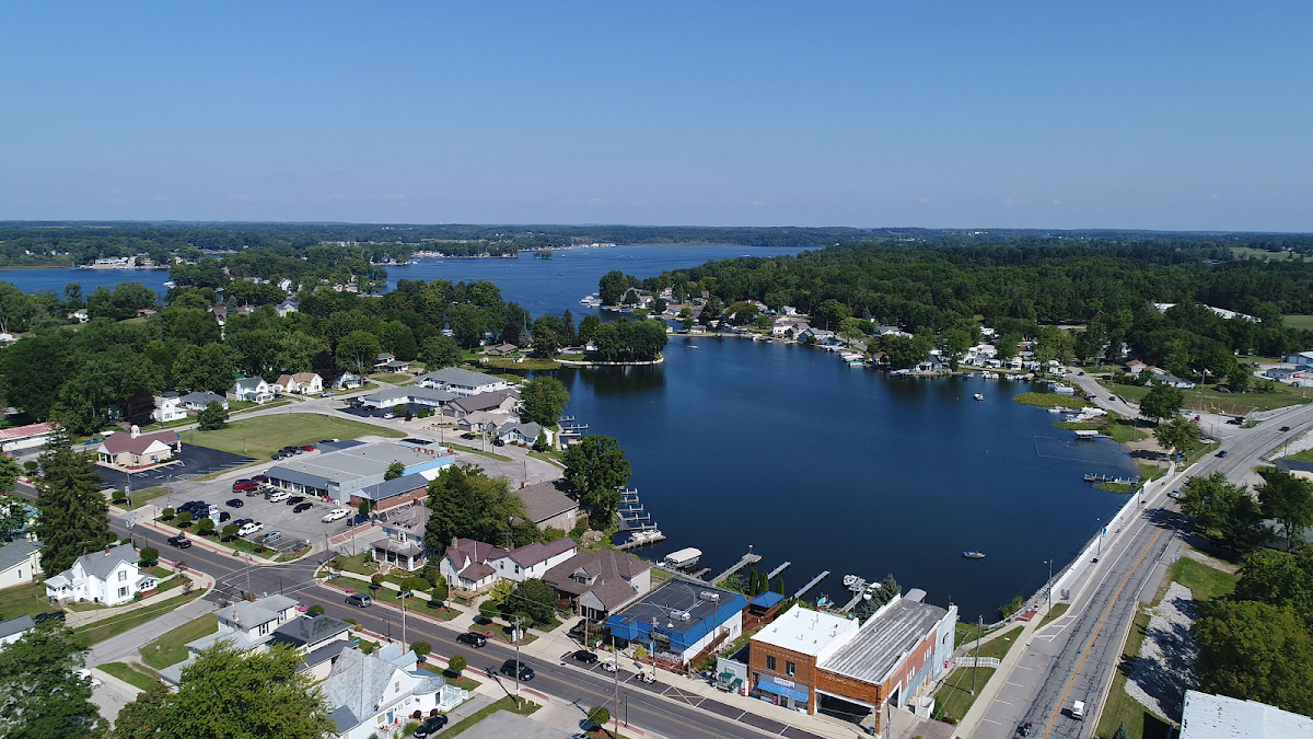 Hamilton Lake