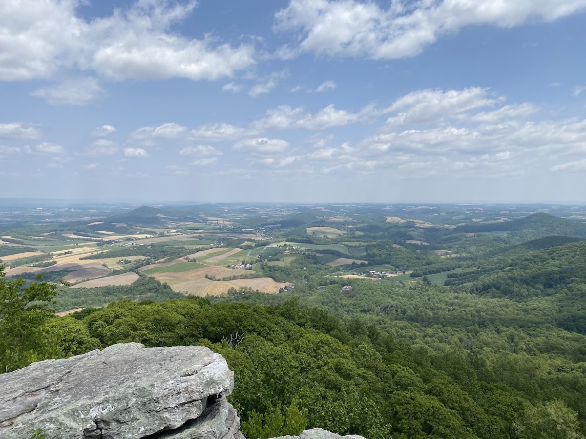Valley Rim Trail / Appalachian Trail