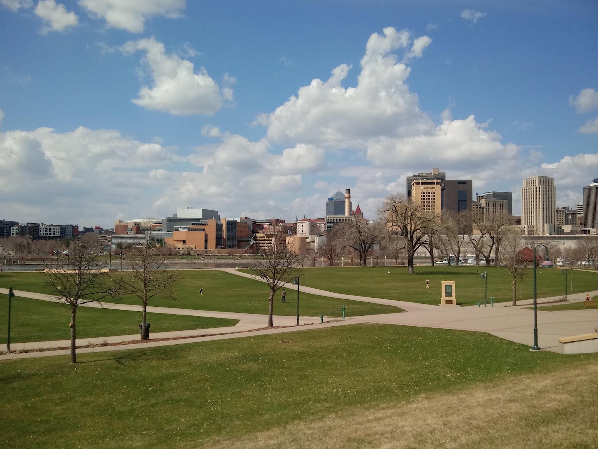 Lilydale-Harriet Island Park