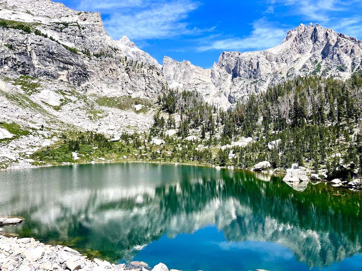 Surprise/Ampitheater Lakes Trail