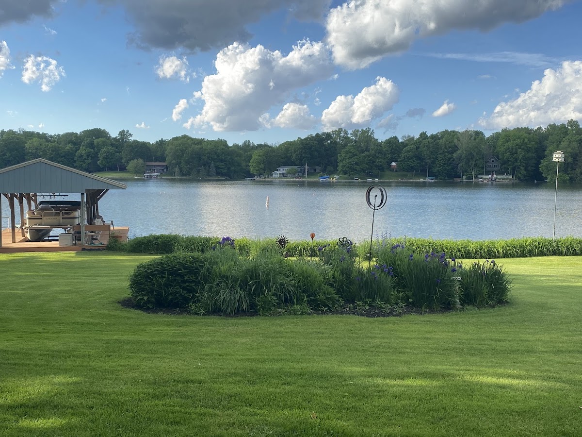 Lake Holiday