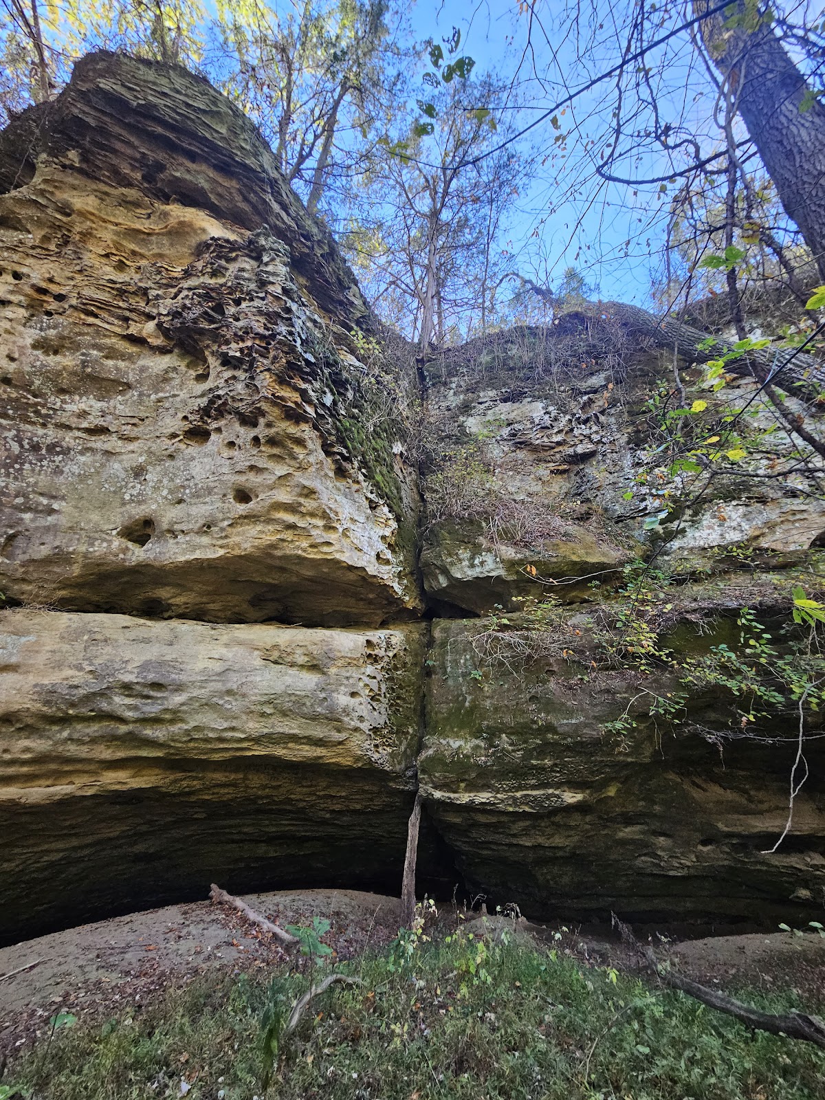 Old River To River Trail Battery Rock