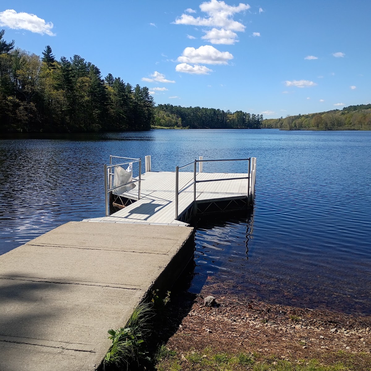 Buffumville Lake