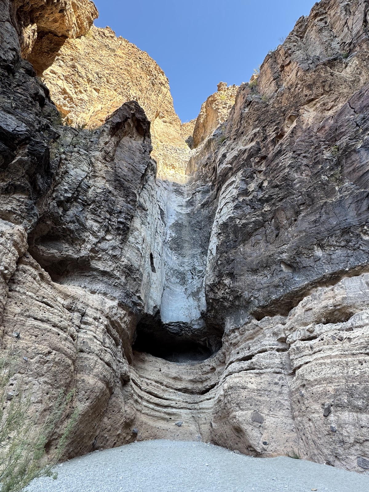 Upper Burro Mesa Pouroff Trail