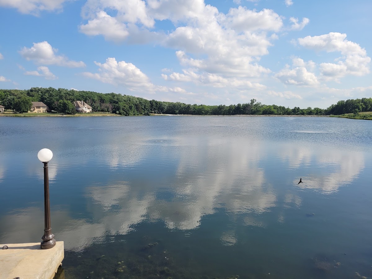 Longview Lake