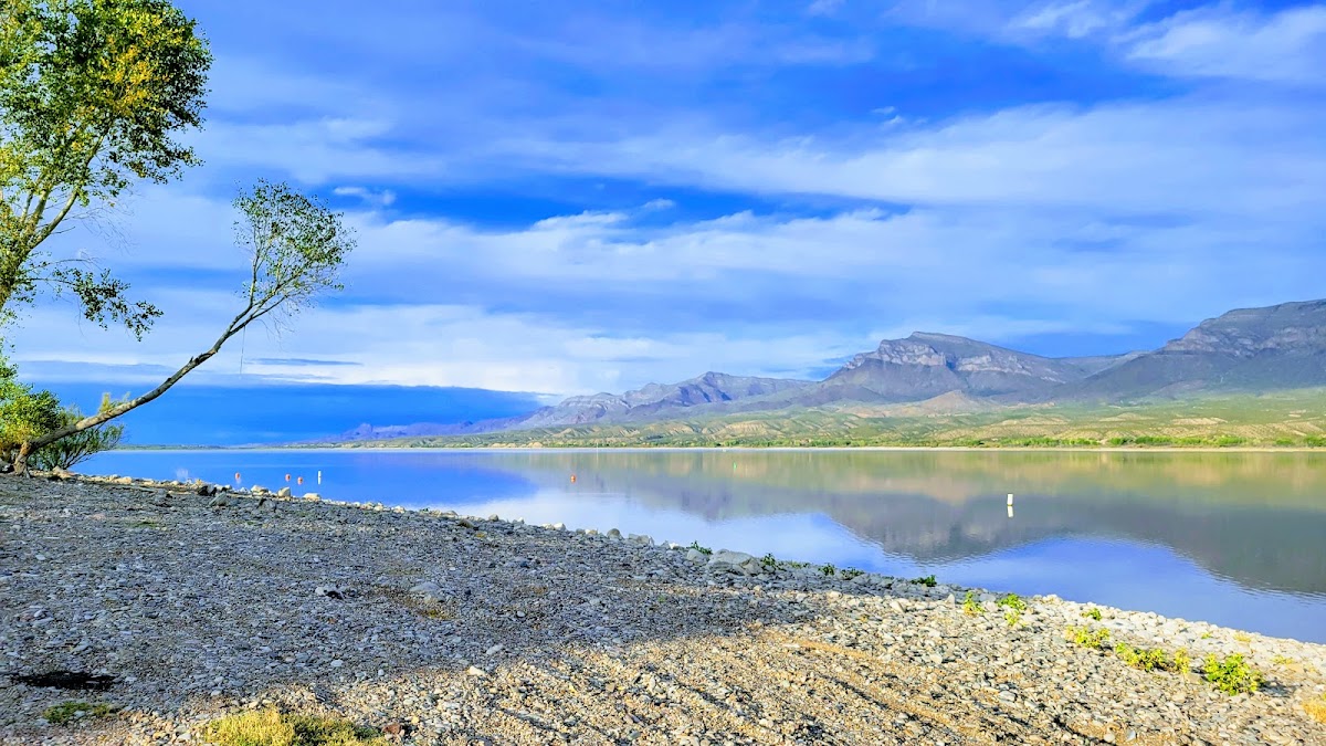 Caballo Lake