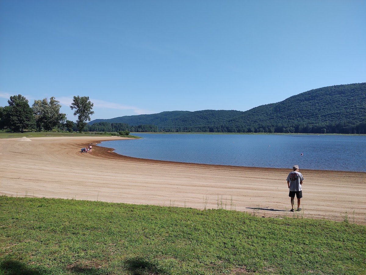 Surry Mountain Lake