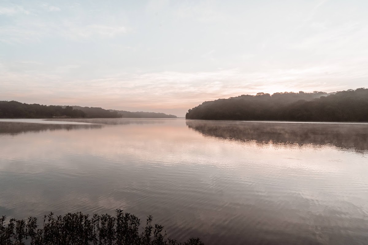 Wyandotte County Lake
