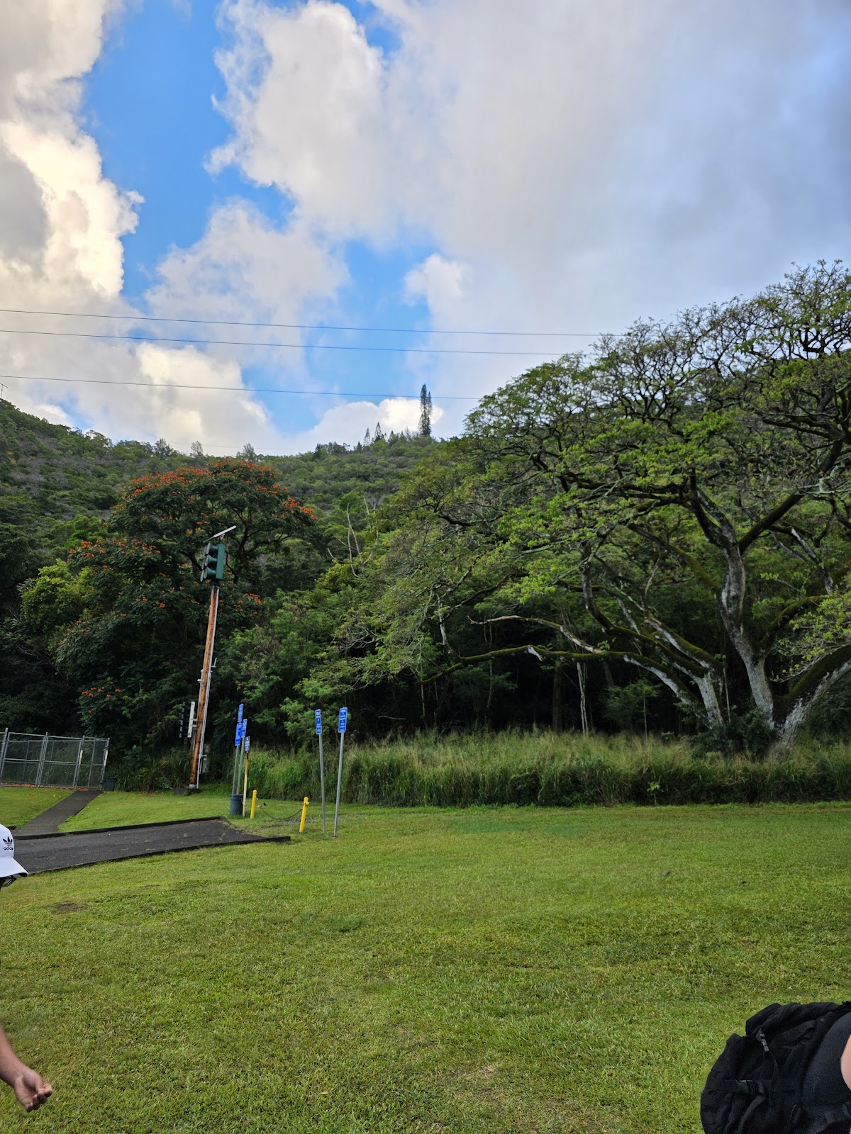 Kamananui Valley Road