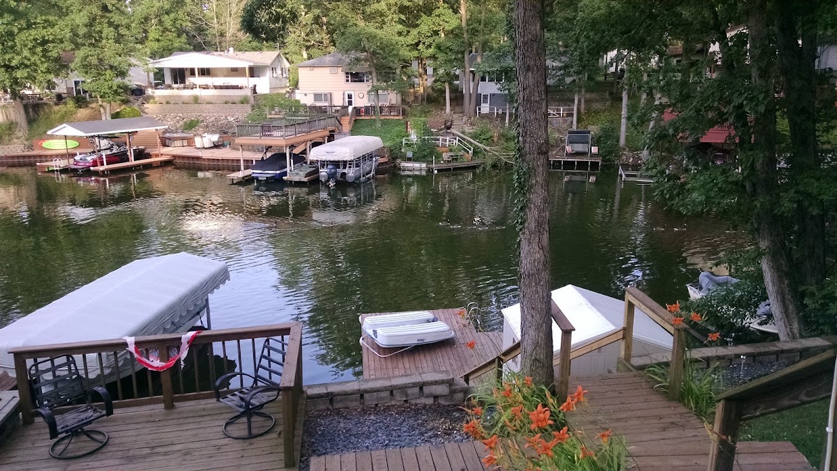 Monon Bay