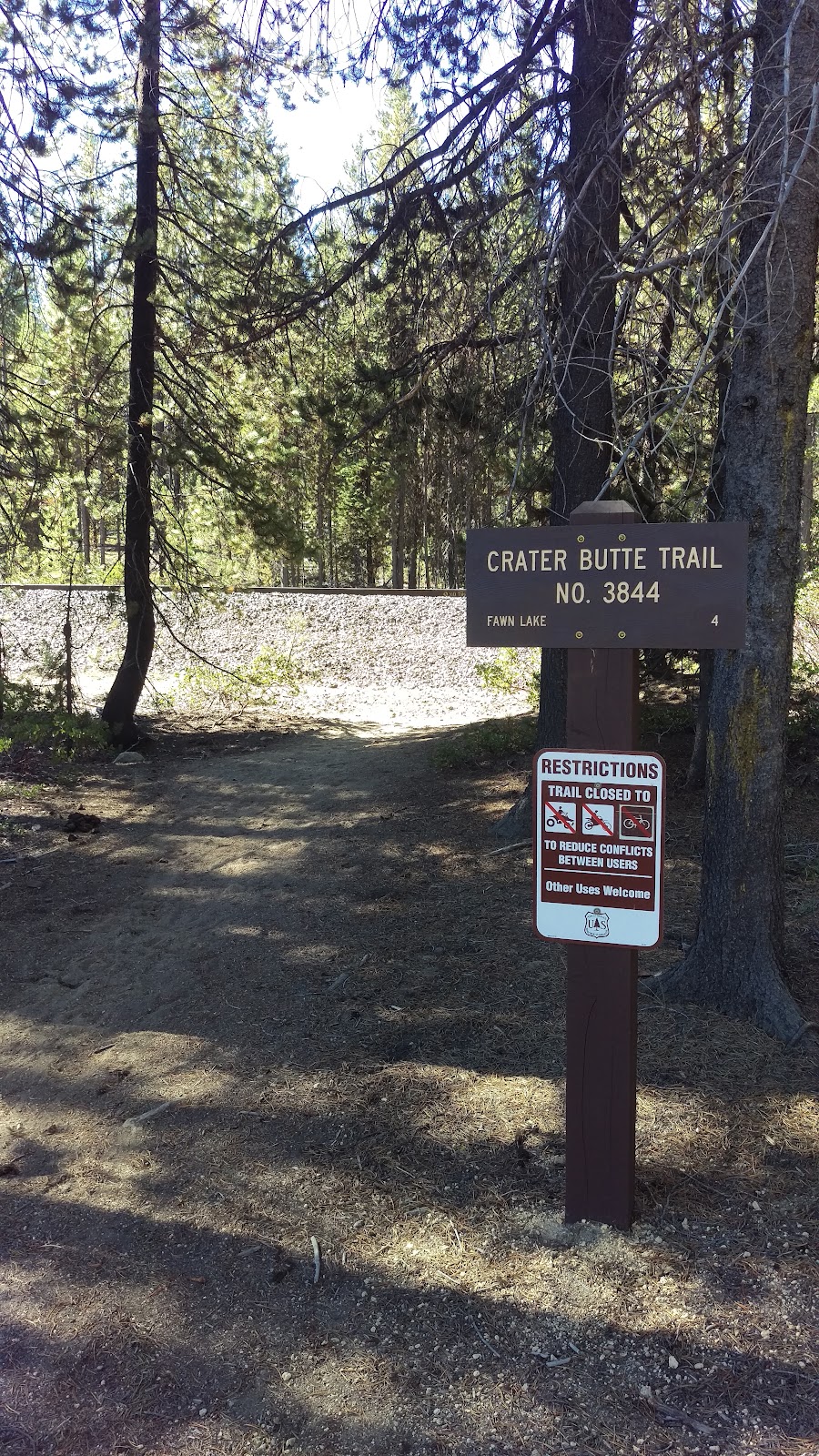 Crater Butte Trail