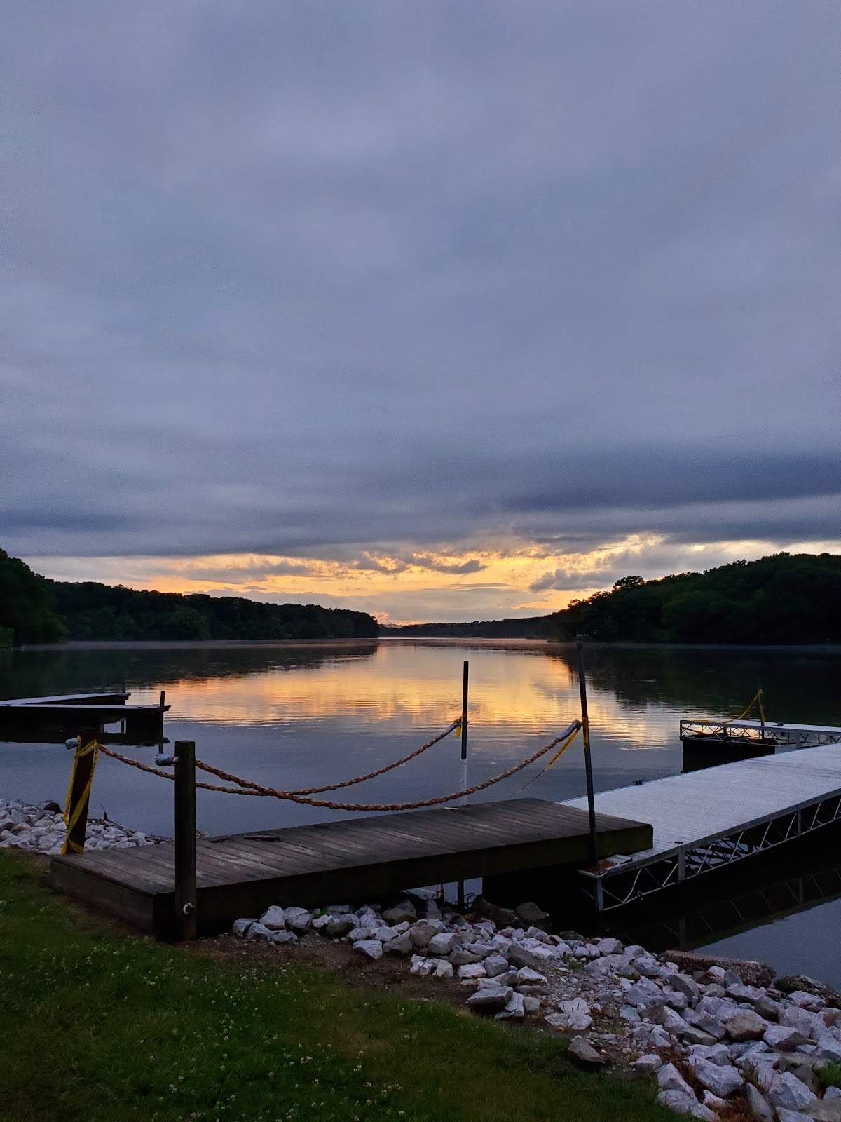 New Gillespie Lake