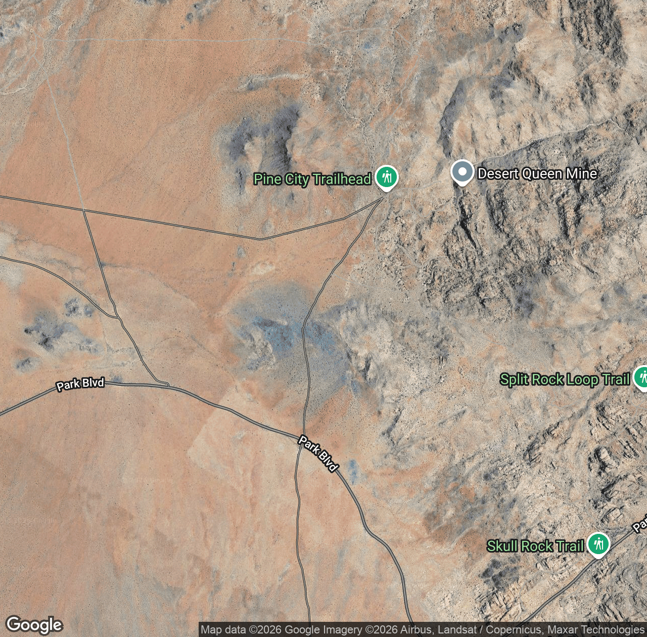 Desert Queen Mine Road